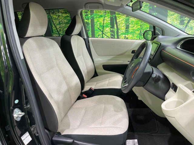 TOYOTA SIENTA HYBRID 2018