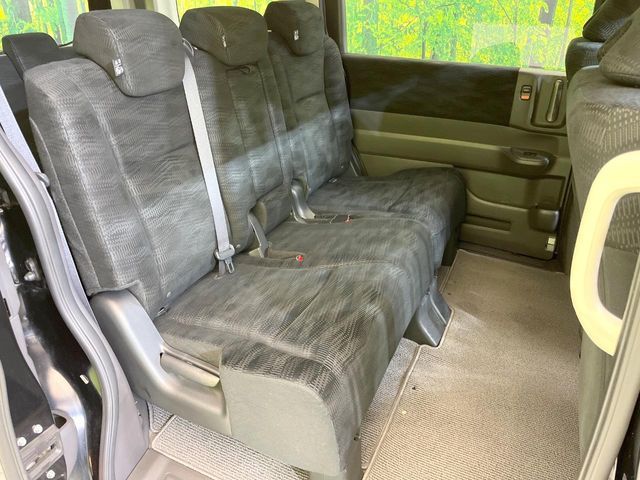 HONDA STEPWAGON 2015