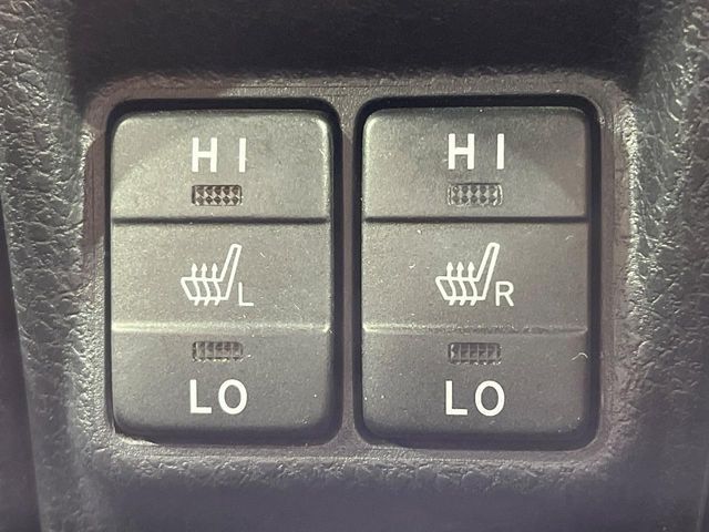 TOYOTA ESQUIRE HYBRID 2018