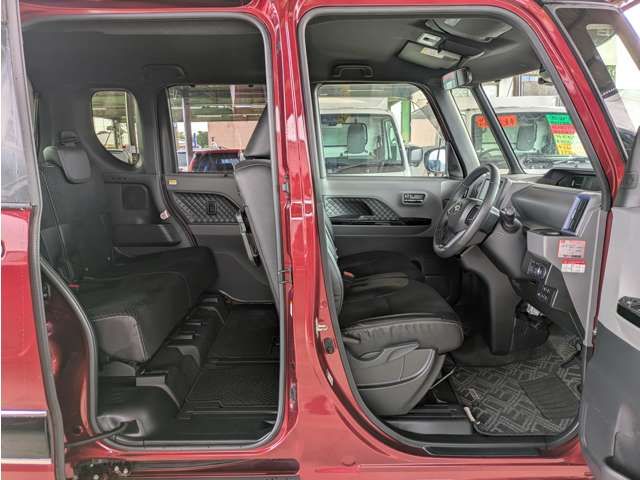 DAIHATSU TANTO CUSTOM 2019