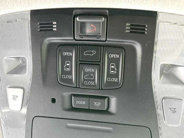 TOYOTA VELLFIRE 2020