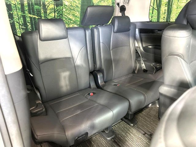 TOYOTA VELLFIRE 2020