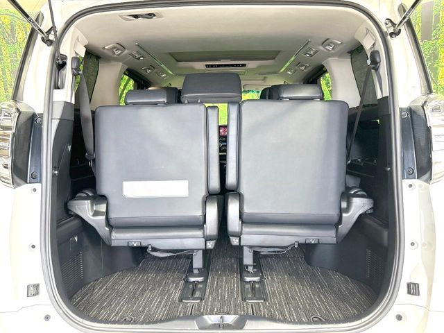 TOYOTA VELLFIRE 2020