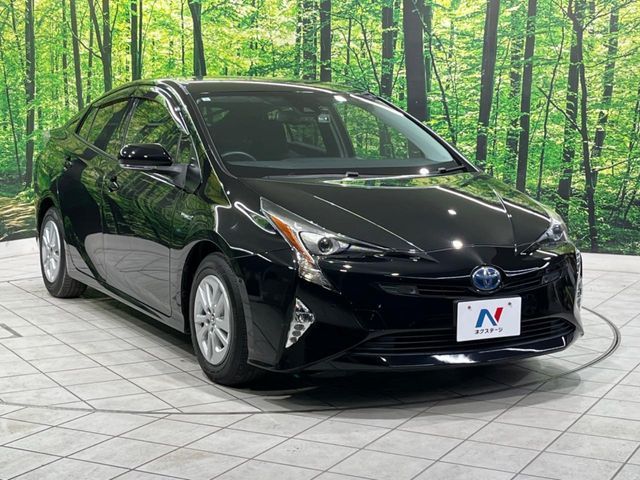 TOYOTA PRIUS 2017