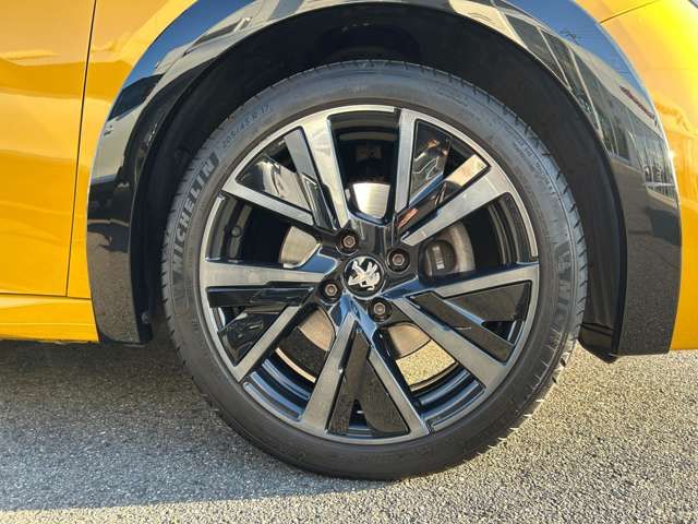 PEUGEOT PEUGEOT 208 2022