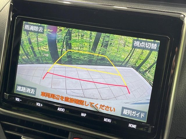 TOYOTA NOAH HYBRID 2019