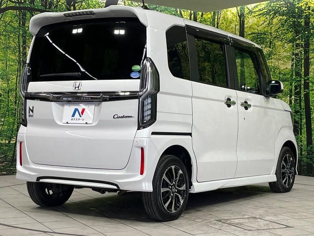 HONDA N BOX CUSTOM 4WD 2018