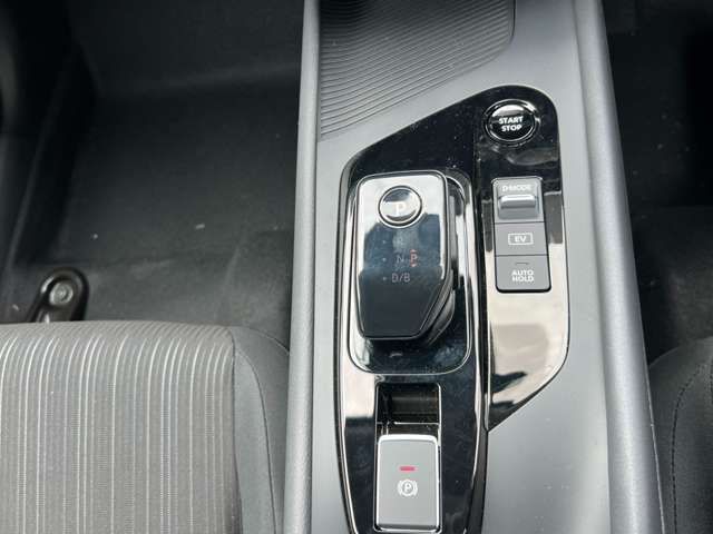 NISSAN NOTE 4WD 2024