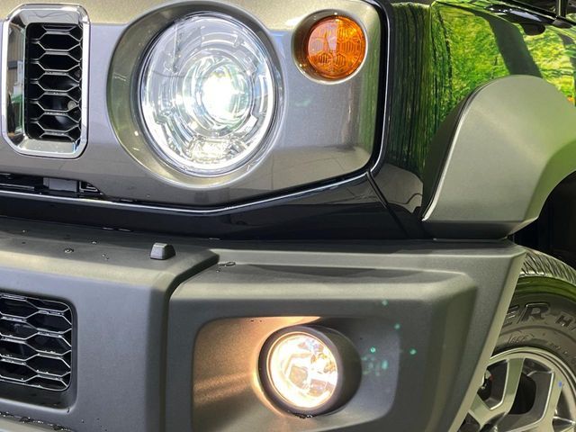 SUZUKI JIMNY NOMADE 2025