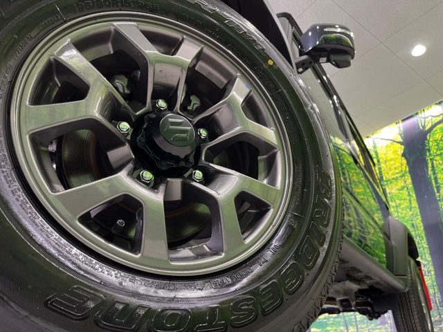 SUZUKI JIMNY NOMADE 2025