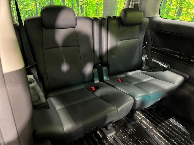 TOYOTA ALPHARD hybrid 4WD 2013