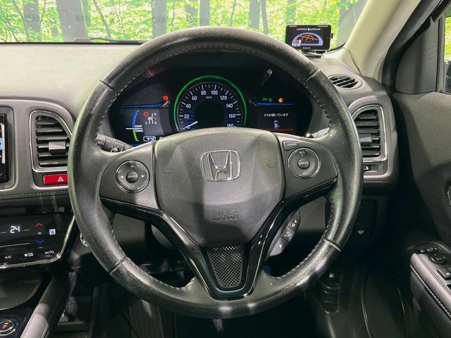 HONDA VEZEL HYBRID 2014
