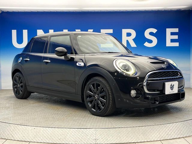 BMW MINI COOPER S 5DOOR 2019