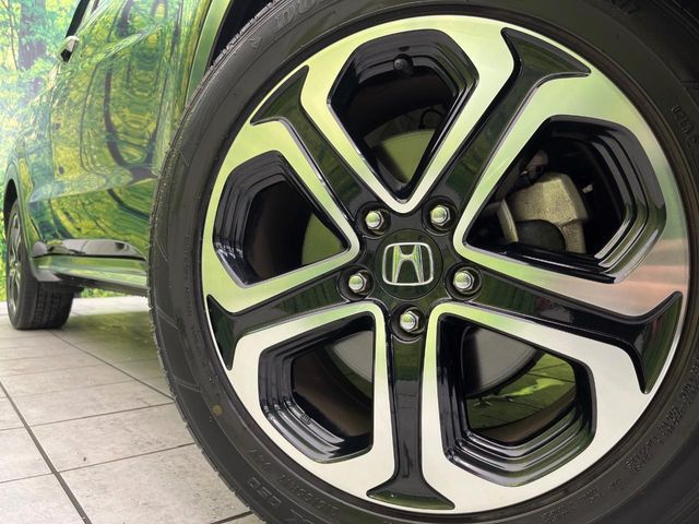 HONDA VEZEL HYBRID 2018