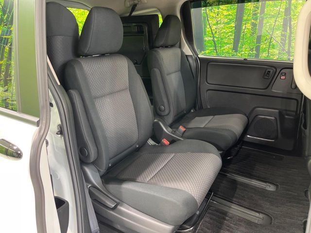 HONDA FREED HYBRID 2024