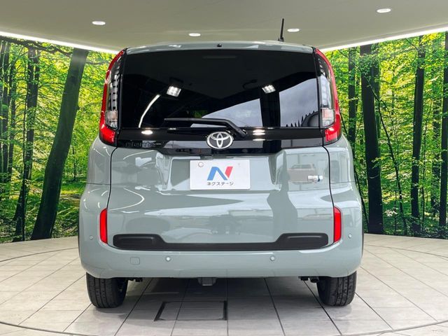 TOYOTA SIENTA HYBRID 2024