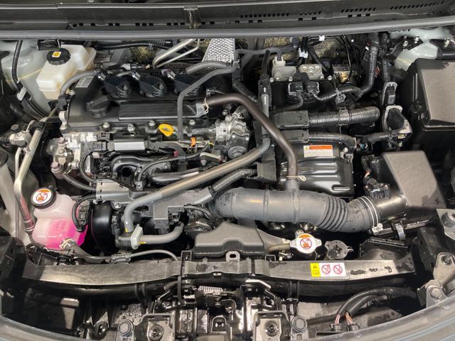 TOYOTA SIENTA HYBRID 2024