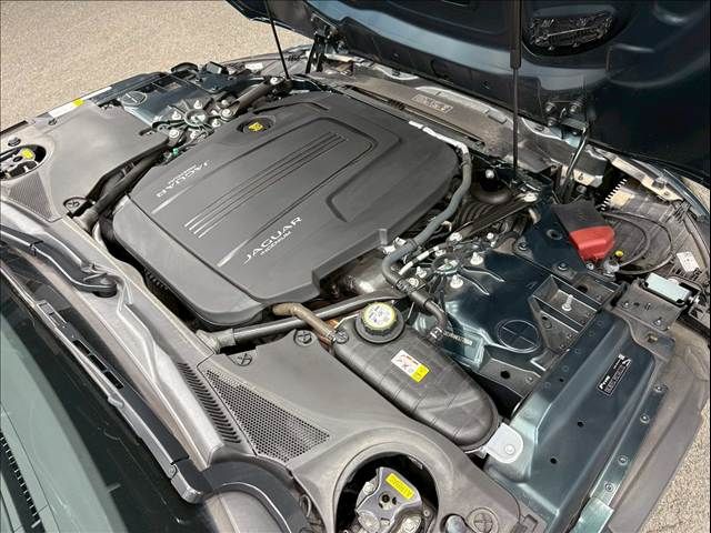 JAGUAR JAGUAR  F type 2021