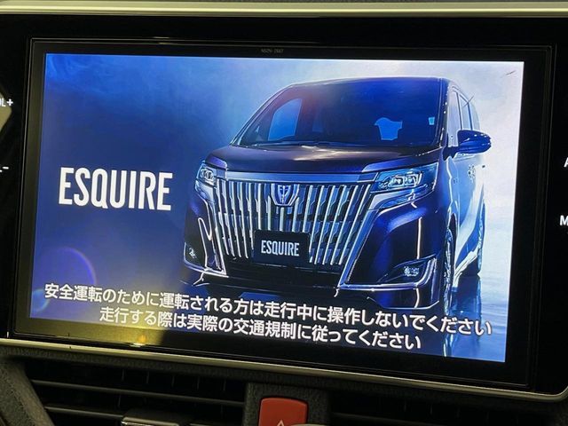 TOYOTA ESQUIRE 4WD 2018