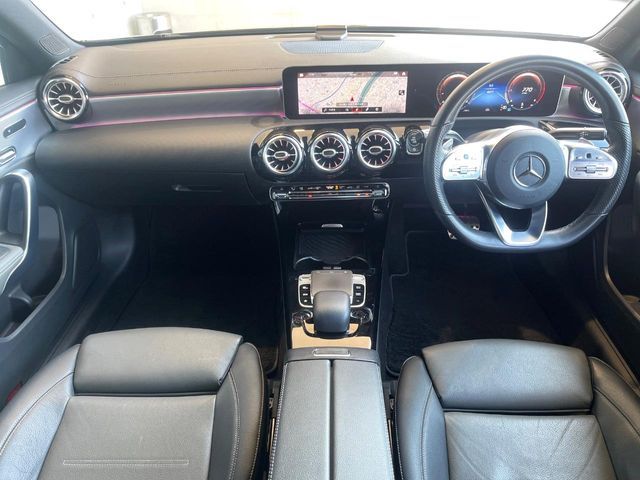 MERCEDES BENZ MERCEDES BENZ A class 2019