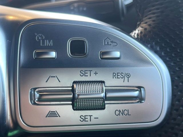 MERCEDES BENZ MERCEDES BENZ A class 2019