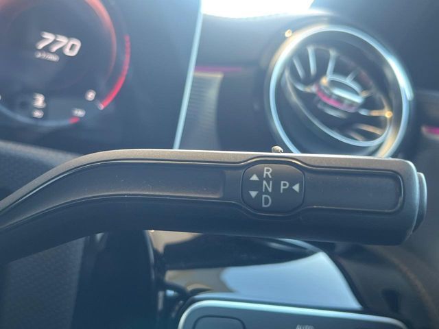 MERCEDES BENZ MERCEDES BENZ A class 2019