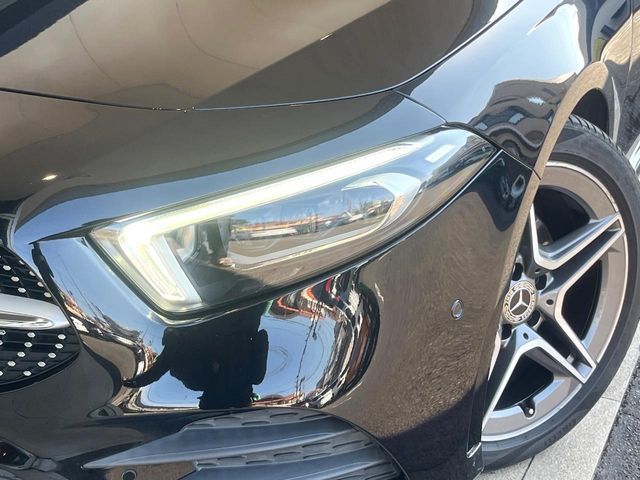 MERCEDES BENZ MERCEDES BENZ A class 2019