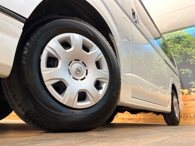 TOYOTA HIACE van 2WD 2021