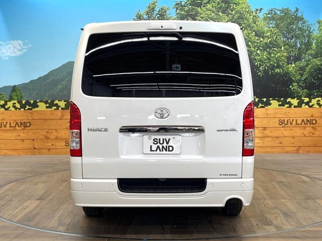 TOYOTA HIACE van 2WD 2021