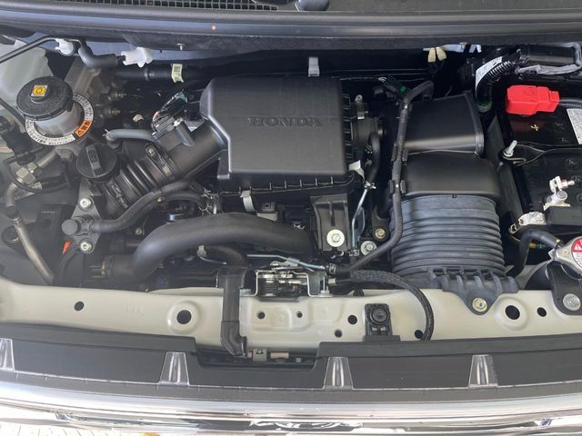 HONDA N BOX CUSTOM 2024