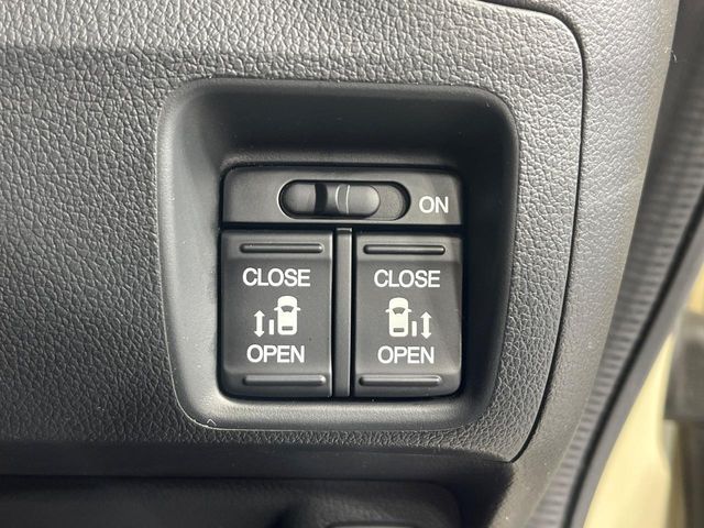 HONDA N BOX 4WD 2017