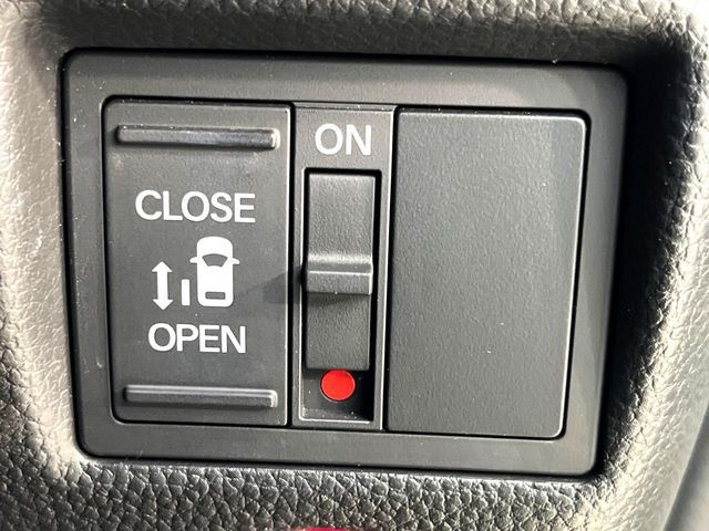 HONDA N BOX CUSTOM 2022