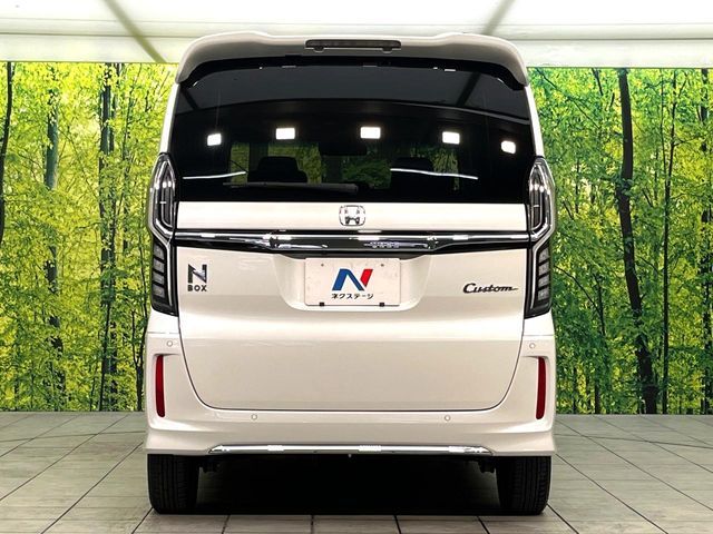 HONDA N BOX CUSTOM 2022