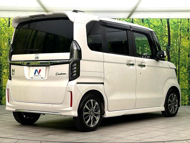 HONDA N BOX CUSTOM 2022
