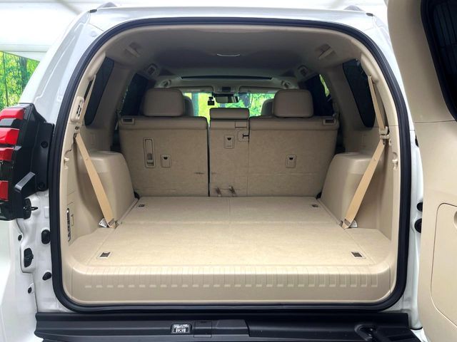 TOYOTA LANDCRUISER PRADO 2023