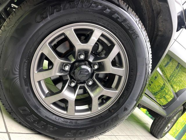 SUZUKI JIMNY SIERRA 2024