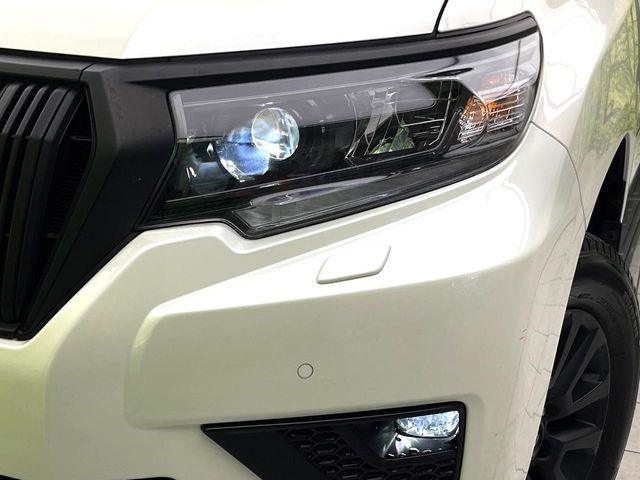 TOYOTA LANDCRUISER PRADO 2023