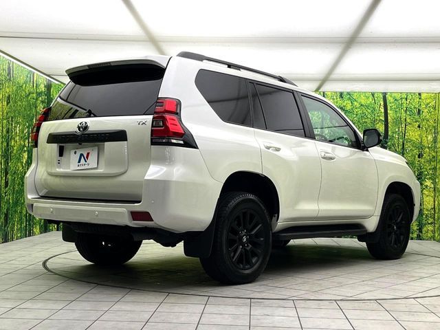 TOYOTA LANDCRUISER PRADO 2023