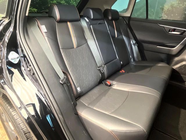 TOYOTA RAV4 4WD 2023