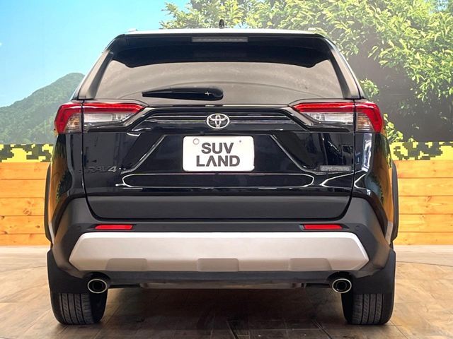 TOYOTA RAV4 4WD 2023