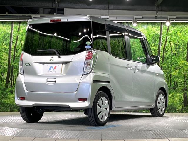 MITSUBISHI eK SPACE 2018