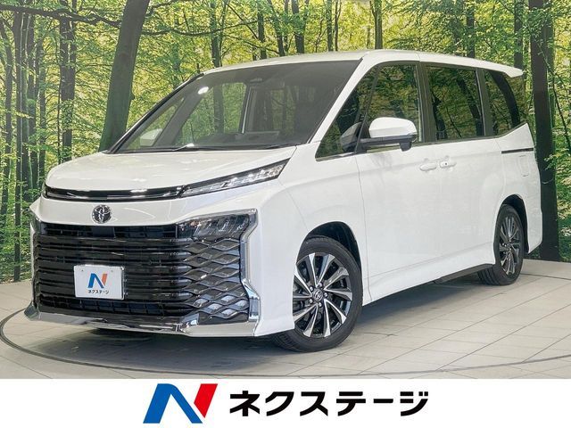 TOYOTA VOXY 2024