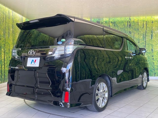 TOYOTA VELLFIRE 2016