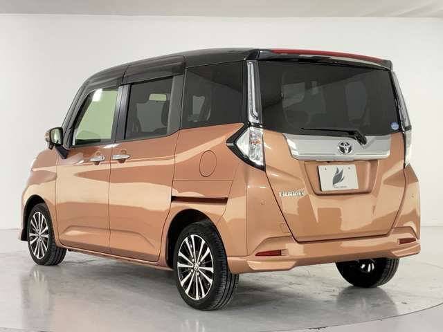 TOYOTA ROOMY 2020
