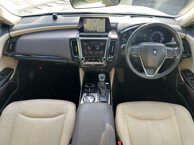 TOYOTA CROWN sedan hybrid 2019