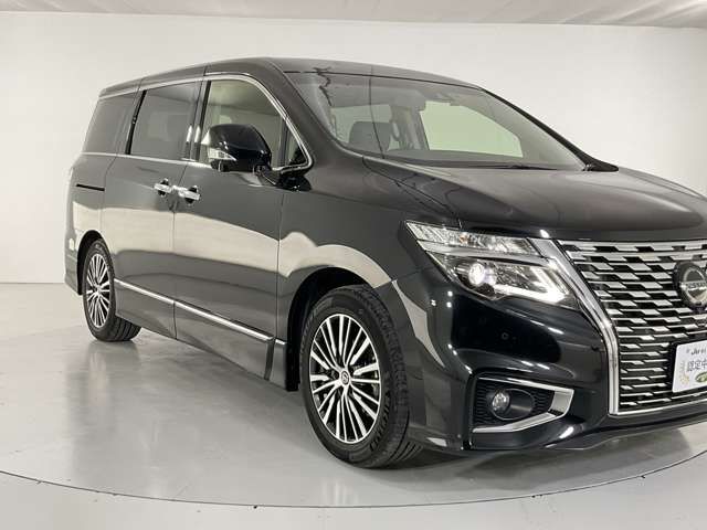 NISSAN ELGRAND 2021