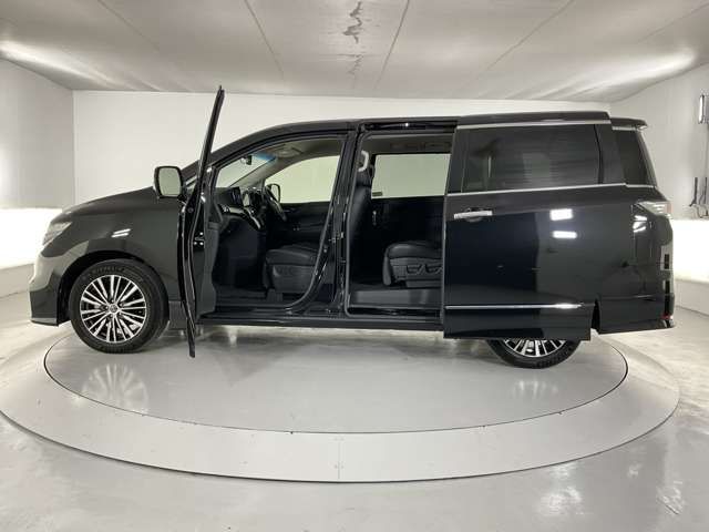 NISSAN ELGRAND 2021