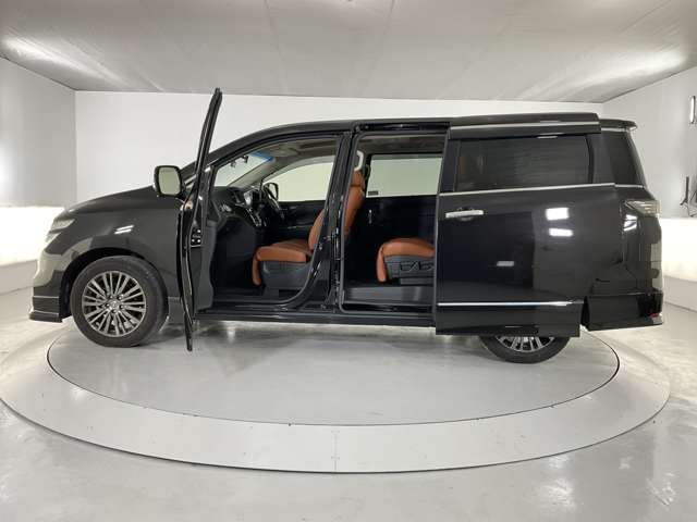 NISSAN ELGRAND 2020