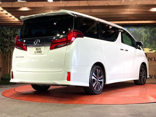 TOYOTA ALPHARD 2023
