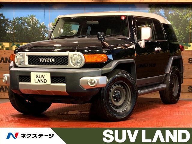 TOYOTA FJ CRUISER 4WD 2017